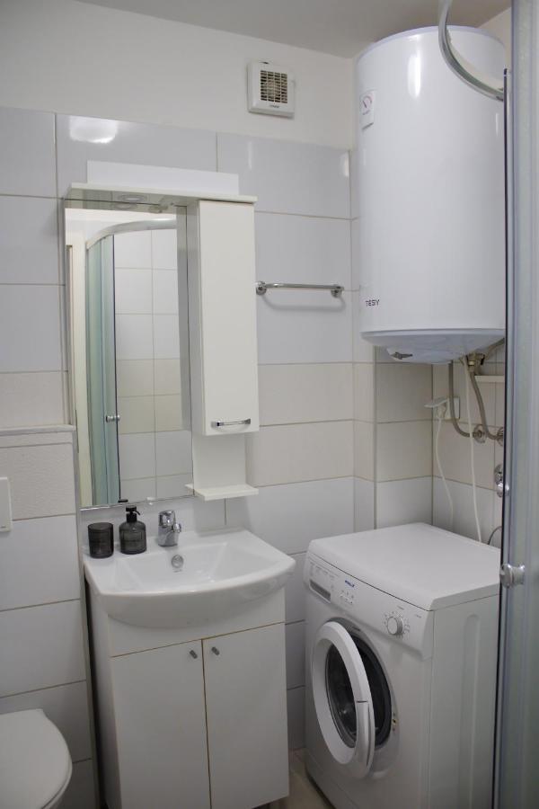 Studio Apartman Miljacka 13 Сараево Экстерьер фото