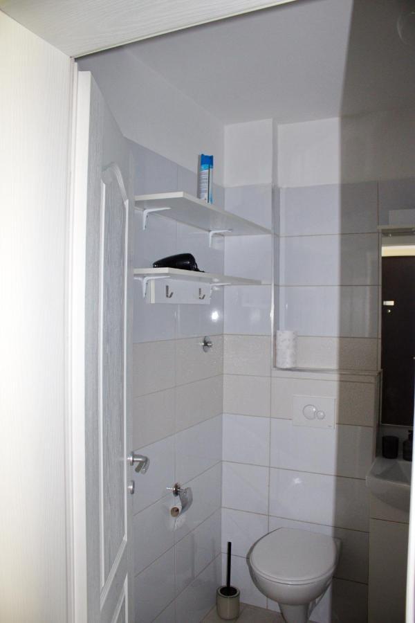 Studio Apartman Miljacka 13 Сараево Экстерьер фото